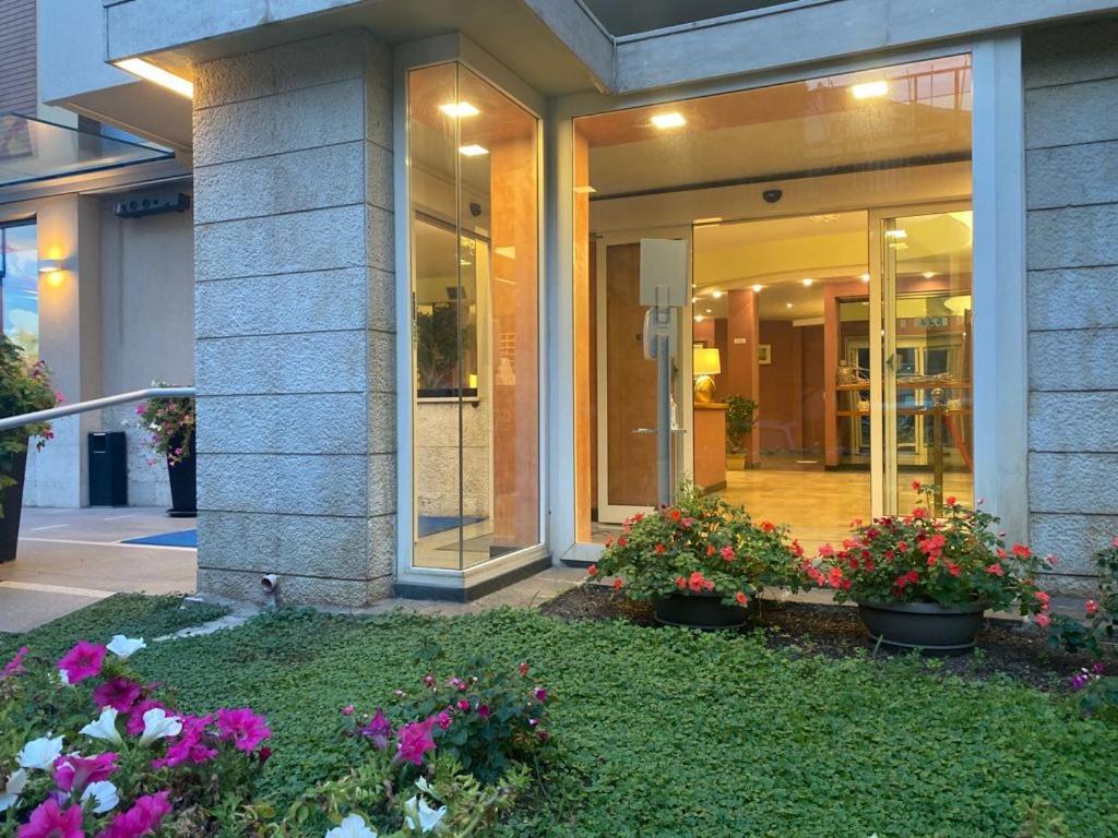 Hotel Maja Pescara Bagian luar foto