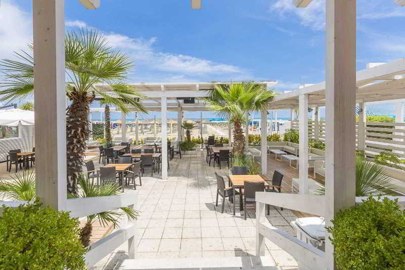 Hotel Maja Pescara Bagian luar foto