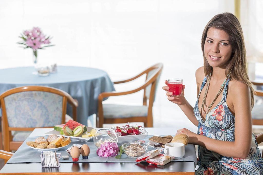 Hotel Maja Pescara Bagian luar foto
