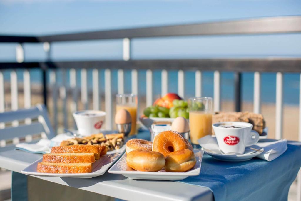 Hotel Maja Pescara Bagian luar foto